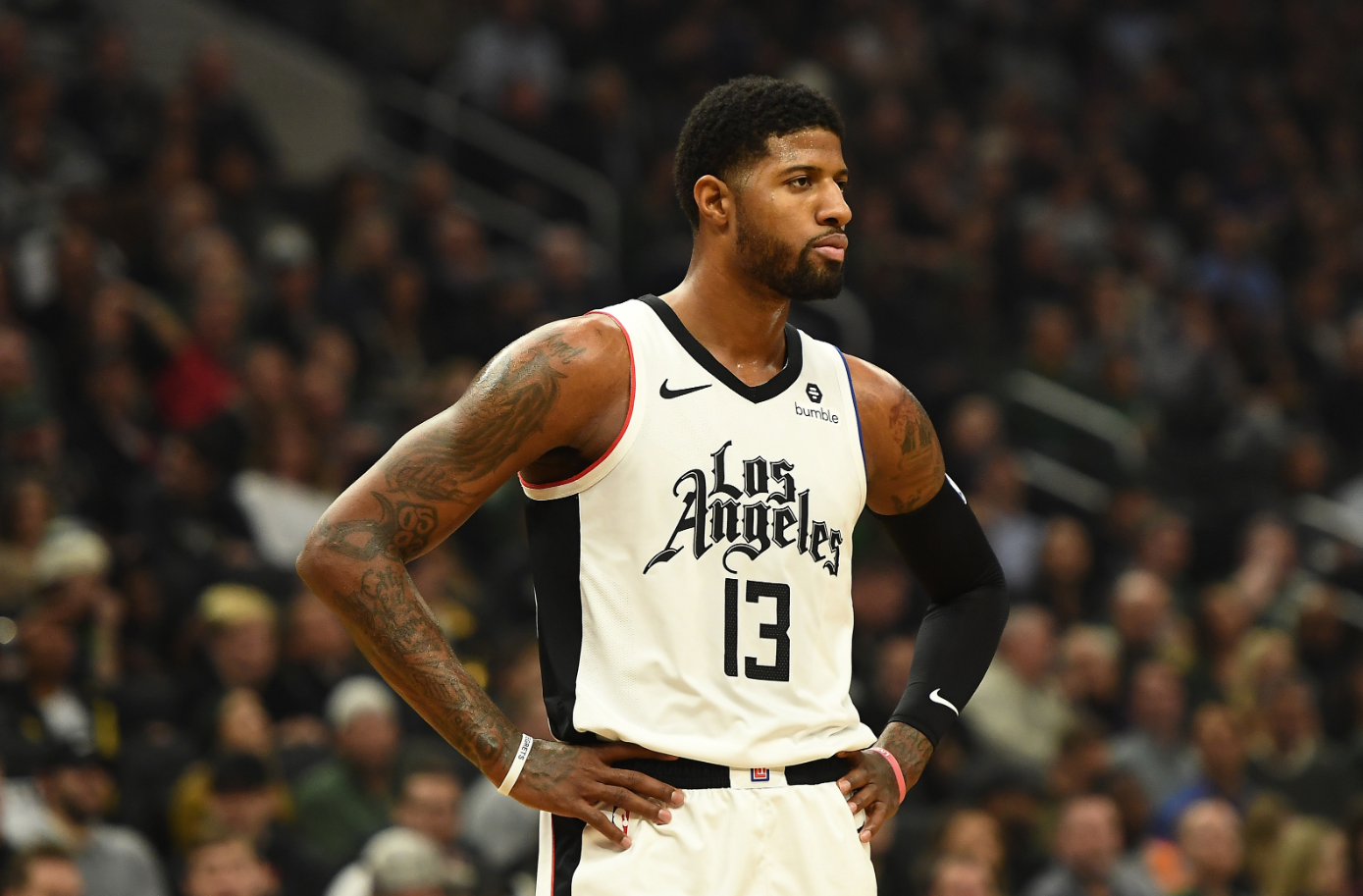 关于今夜丹佛掘金调整名单以备欧联，扳平良机环节打磨，更衣室稳定，球队文化再被提及的信息